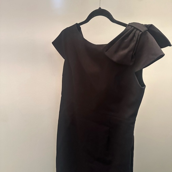 Ted Baker - Picture 3 of 9